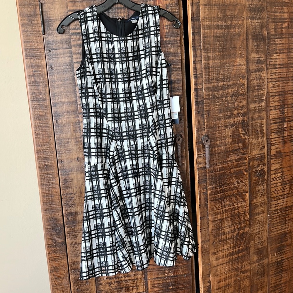Tommy Hilfiger fit and flare plaid dress, size 2, NWT